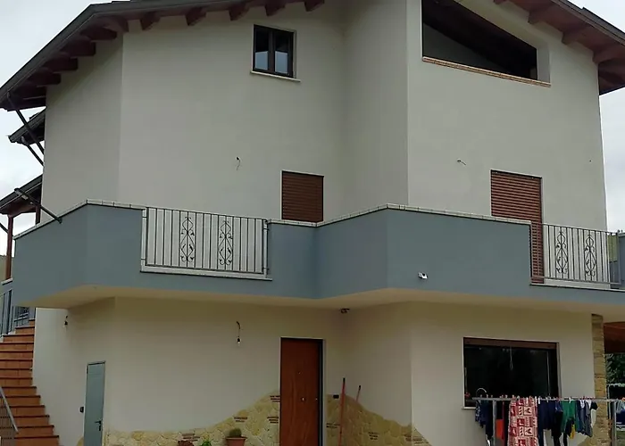 Alina * 卡坦扎罗